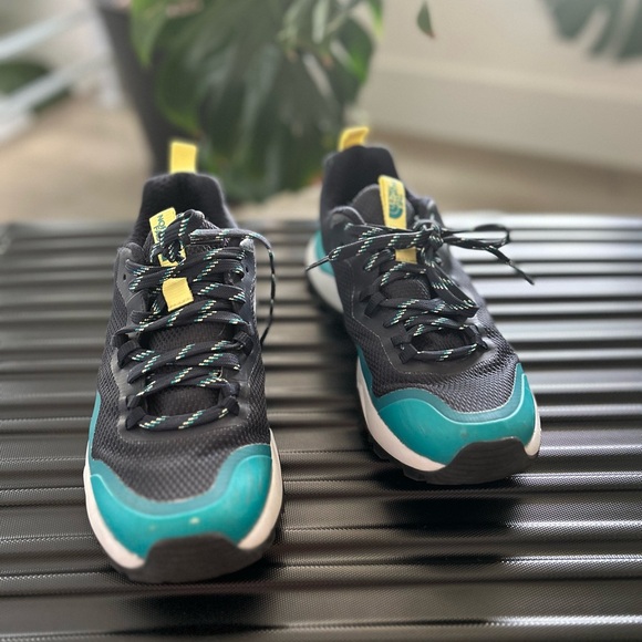 Women’s The North Face sneakers size 7.5 - Picture 8 of 8